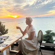 ���������� Chai Nat, ���� ������� IRINA, 51 ���, ������������ ��� c�������� ���������