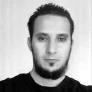  ,  Dakline, 37