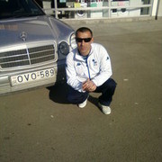  ,   Beso, 48 ,  