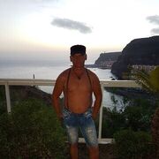  Mudersbach,  Igor, 25