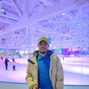  ,  Ali, 24
