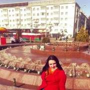  ,   Elena, 31 ,  