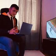  ,   Alex, 31 ,   ,   