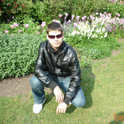  ,   Viktors, 34 ,   