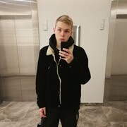  ,  Andrey, 25