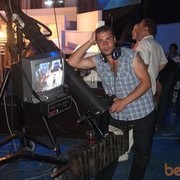  ,   GARIK, 42 ,  