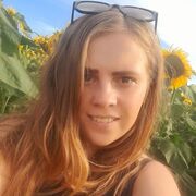  ,   Tina, 36 ,   