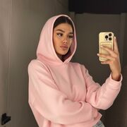 ���������� �����������, Miroslava