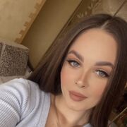  ,  Lia, 25