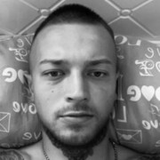  ,  Karim, 25