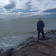  ,   Ruslan, 45 ,     