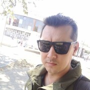  ,   Alex, 35 ,   ,   