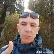  ,  Anton, 48