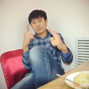  ,   Zhenis, 32 ,     , c 