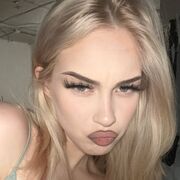  , 