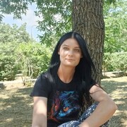   ,  Alena, 35