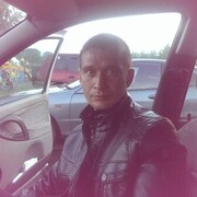  ,  Maxim, 39
