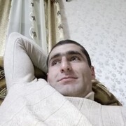  ,   Artur, 37 ,   ,   