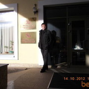   ,   Hesher, 38 ,   