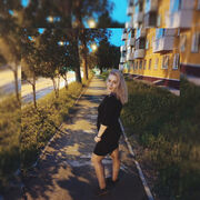  , Yulia