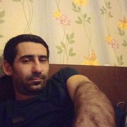  ,  Levon, 40