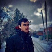  ,   Daniil, 25 ,   c , 
