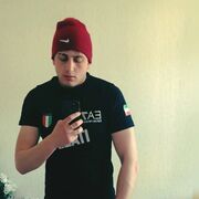  ,   Lyova, 25 ,   ,   