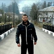  ,  Irakli, 44