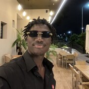 ,  Sugar Michel, 28