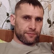  ,  Vasia, 33