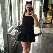  ,   Julia, 19 ,   ,   , 