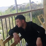  ,  Alisher, 30