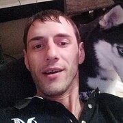  ,  Maxim, 34