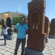  -,   Goga, 40 ,     , c 