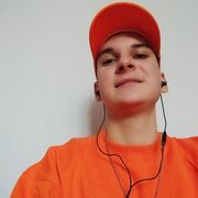  ,  Alex, 23