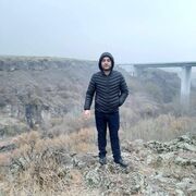 ,   Armen, 34 ,   c 