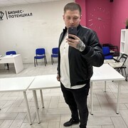  ,   Sam, 32 ,   ,   