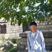  ,  Kiril, 19