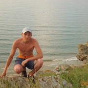  ,  Andreu, 33