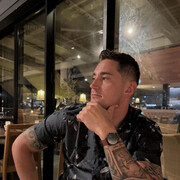  ,   Logan Tomf, 44 ,     , c 