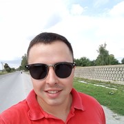  ,   Micha, 31 ,   