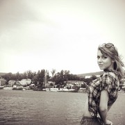  -,   Anya, 32 ,   