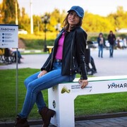  ,   Nadyn, 43 ,     , c 