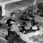  ,  Abror, 37