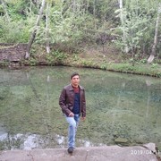  ,  Aziz, 33