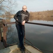  ,  Dima, 33