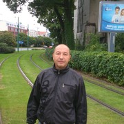  -,  Aleks, 48