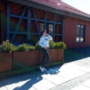 ,   Dron, 45 ,   ,   