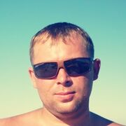  ,   Aleks, 42 ,   ,   