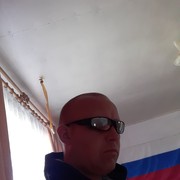  ,  Andrei, 35